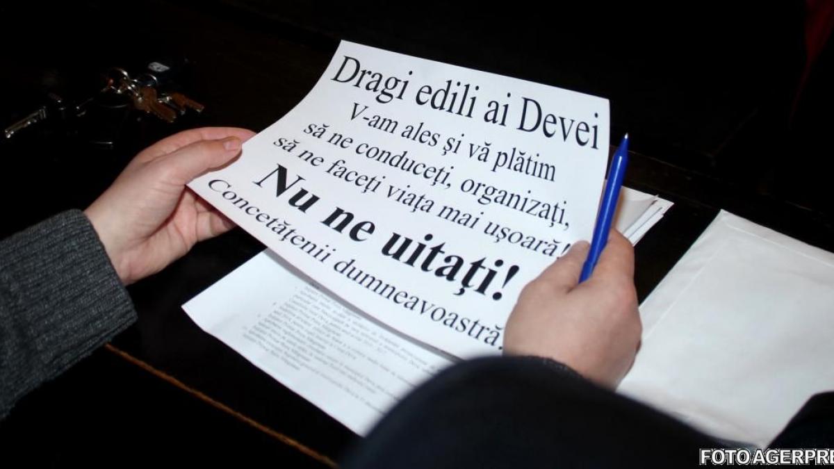 protest spontan in deva comerciantii sunt nemultumiti de impozitul pe cladiri