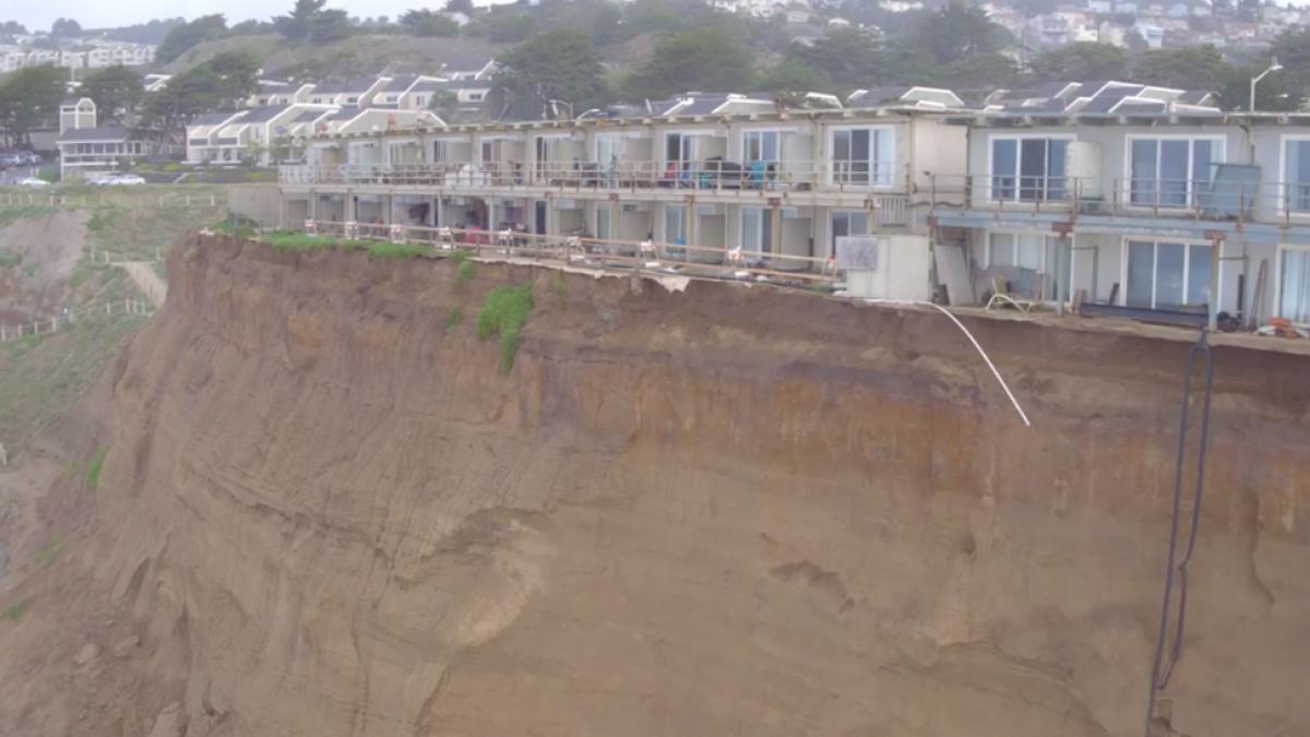 stare de urgenta in california casele oamenilor sunt inghitite de pamant video