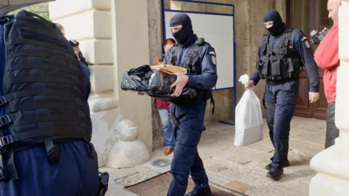 perchezitii dna timis institutii publice