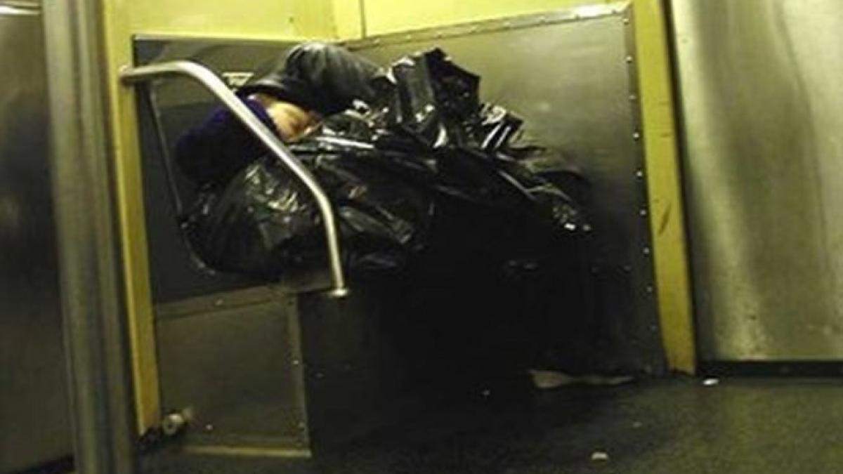 s a purtat frumos cu un coleg de serviciu si toata viata i s a schimbat