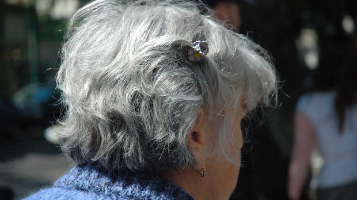 dramatic o pensionara din bacau vrea sa si vanda un rinichi ca sa mearga din nou