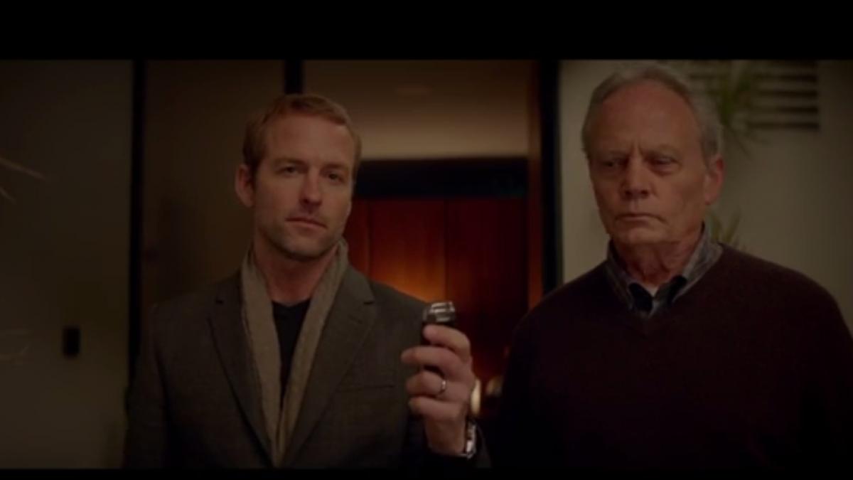 un fost astronaut primeste cheile de la o super masina clipul care a devenit rapid viral