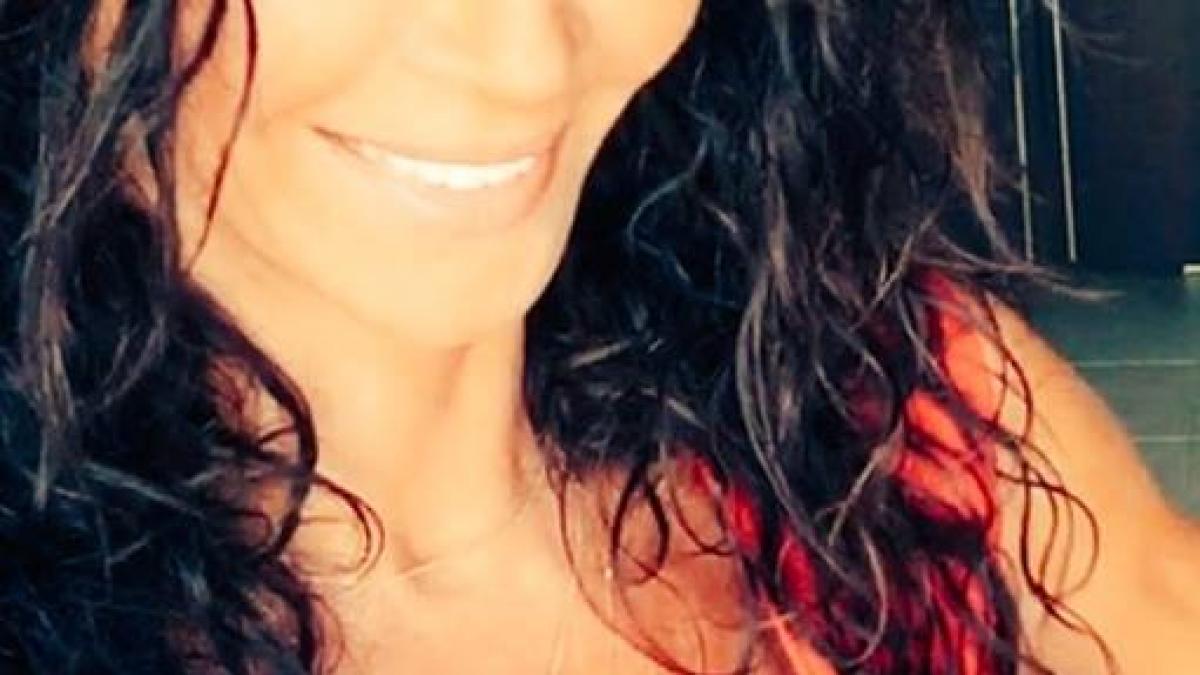 cum arata mihaela radulescu atunci cand face curatenie puteti da peste mine in ciorapi cu port