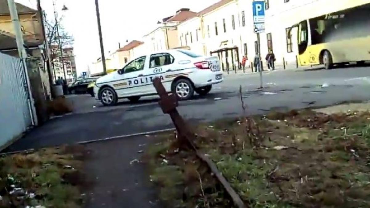 politie parcare locuri persoane cu handicap