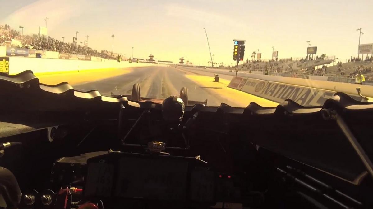 imagini acceleratie dragster