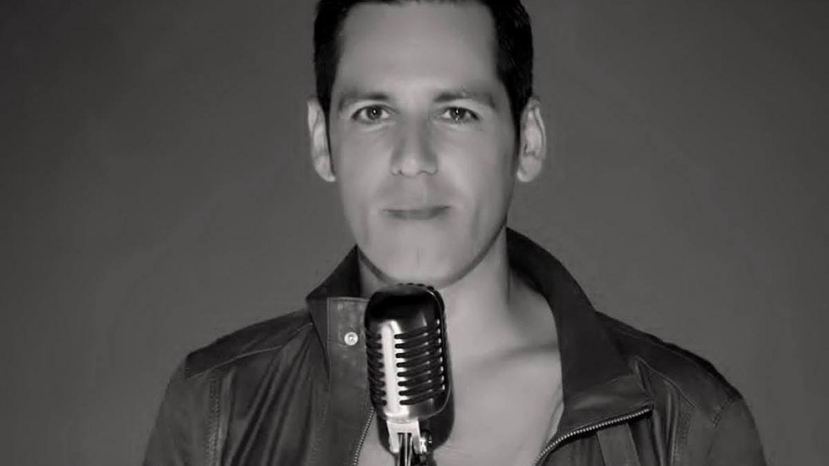 fotografia cu care stefan banica a facut furori pe facebook