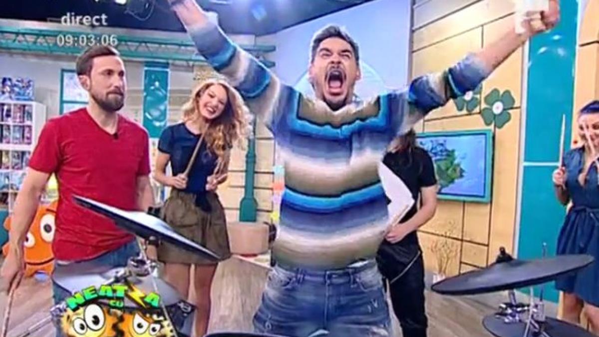 razvan si dani invata sa cante la tobe