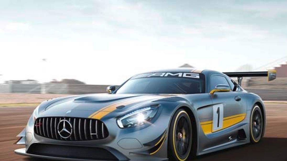 mercedes amg gt3 reimaginat sub forma de barca cu motor