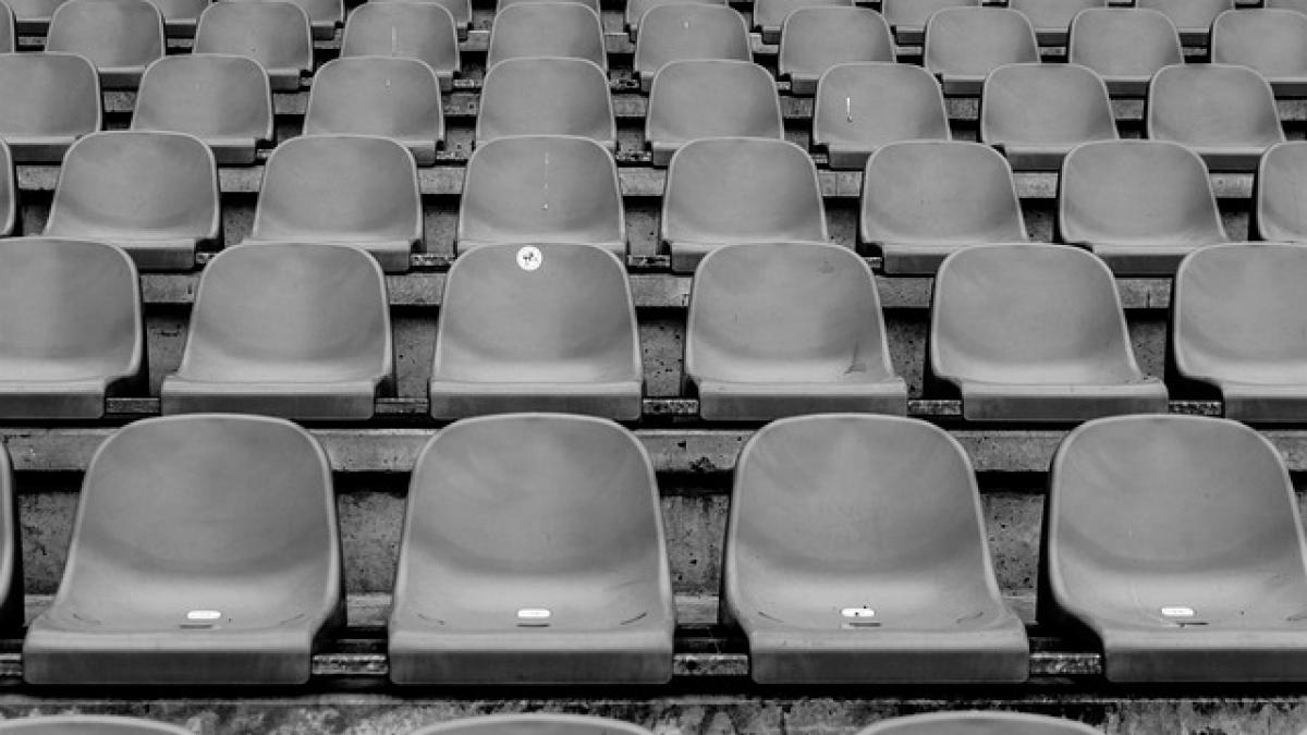 o echipa de mare traditie din fotbalul romanesc aproape de desfiintare