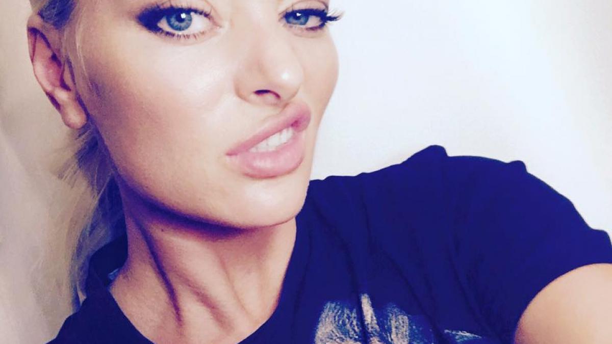 exercitiile care o mentin pe delia intr o forma de invidiat artista nu merge la o sala de lux ci