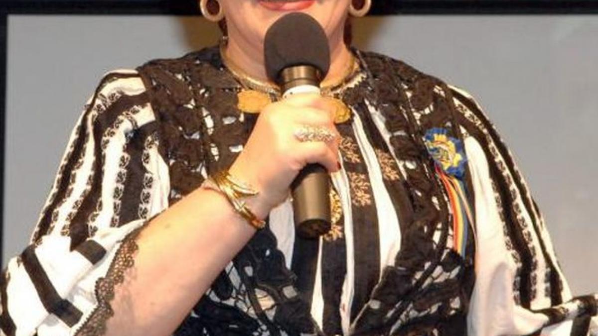 o celebra cantareata din romania transportata de urgenta la spital