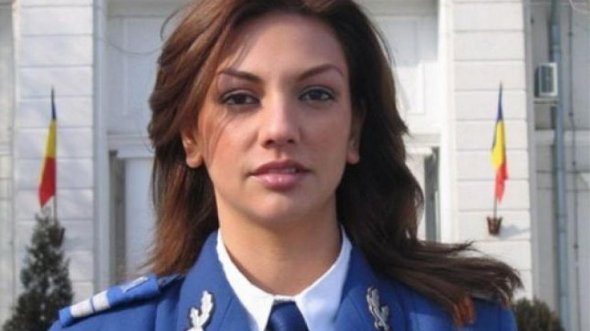 irina dragan e cea mai frumoasa femeie in uniforma