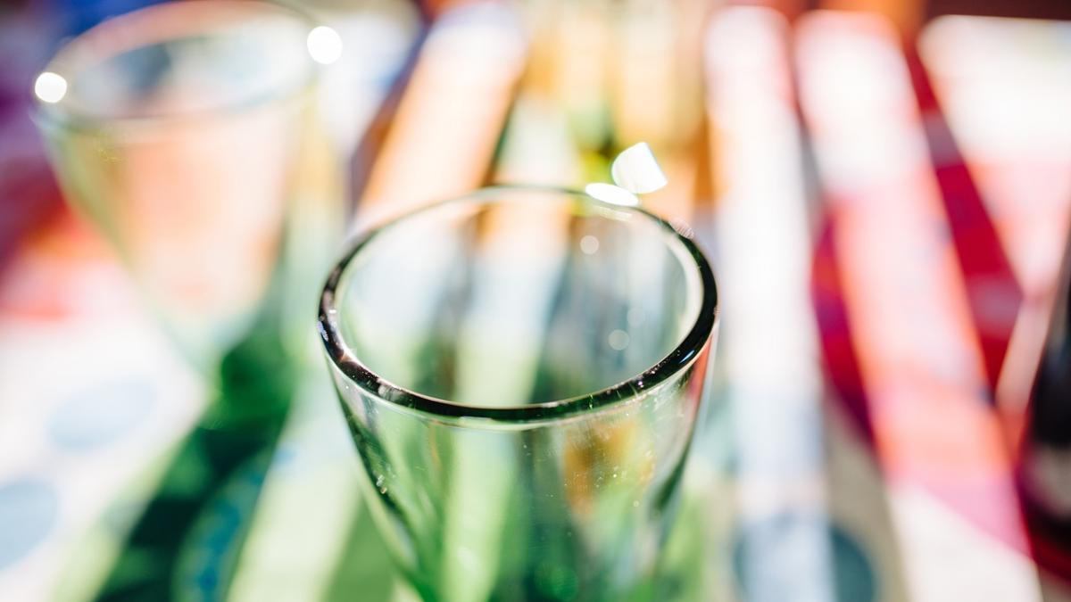 secretul longevitatii nu a baut niciodata apa dar a baut zilnic 4 sticle de