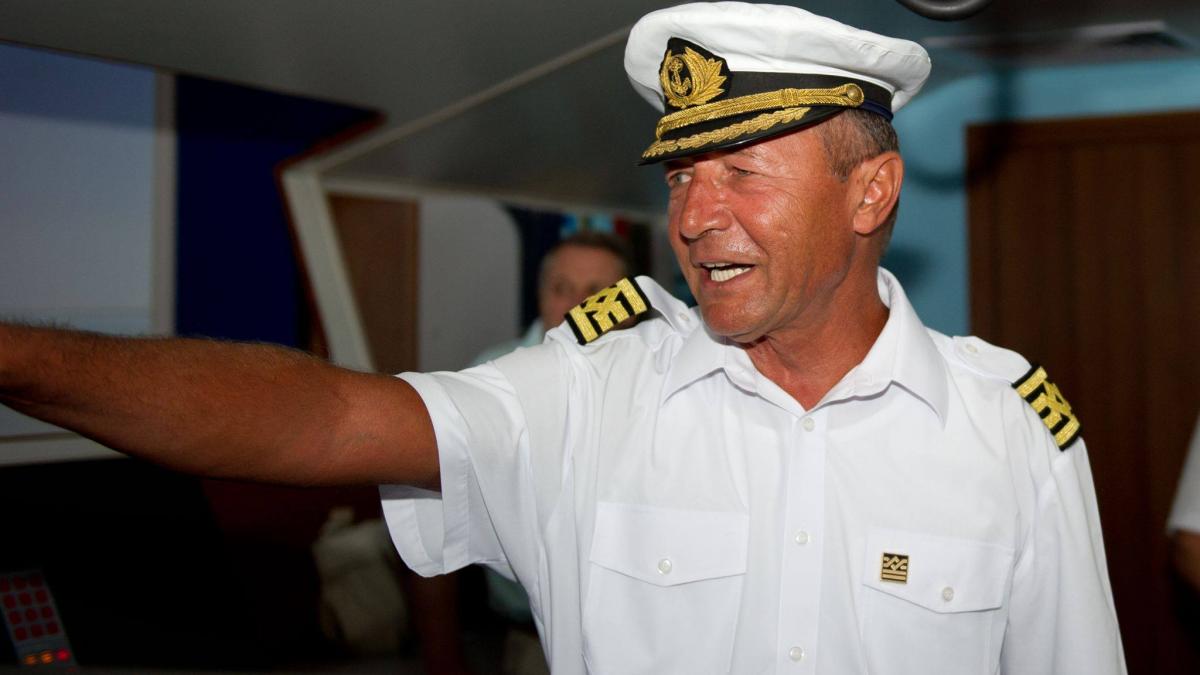 basescu evacuare publicatii sediu lege