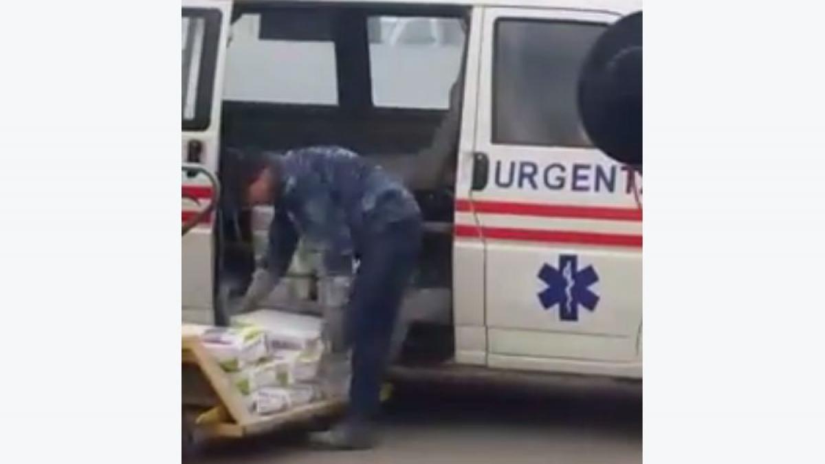 saci de ciment transportati cu ambulanta ce s a intamplat cu directorul spitalului dupa ce