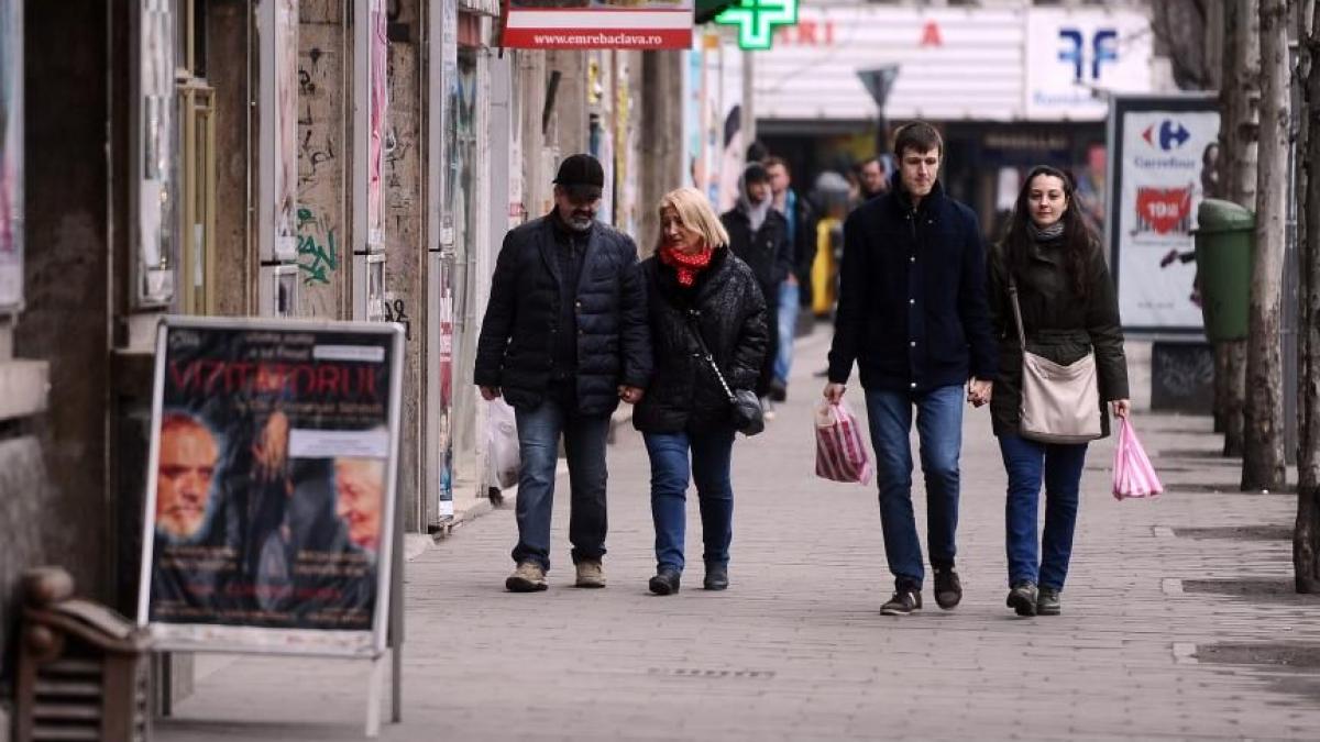 scene halucinante in mijlocul bucurestiului a vrut sa decapiteze o tanara in vazul tuturor