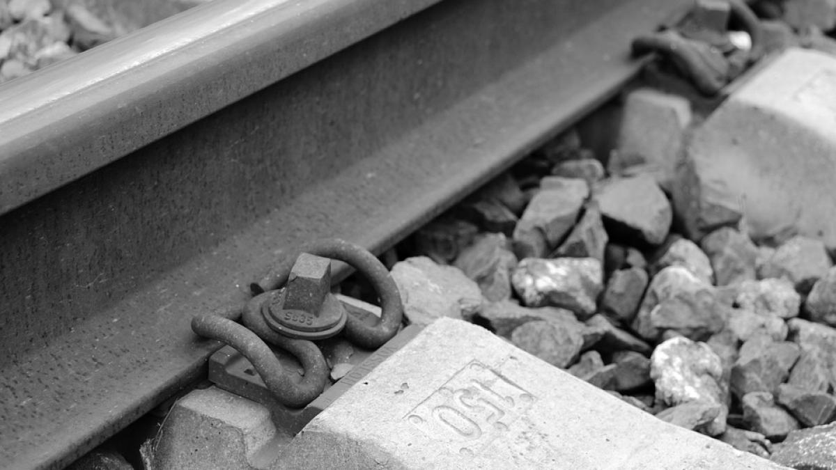 tren pasageri olanda morti deraiere