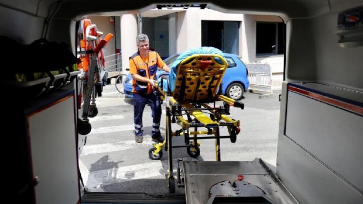 un tanar a murit dupa ce a muscat dintr un corn avea numai 23 de ani