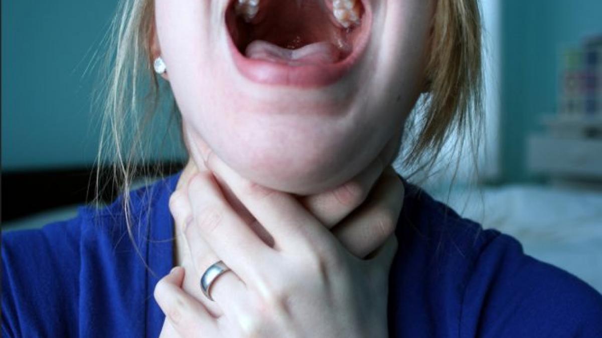 inecat cu mancare prim ajutor