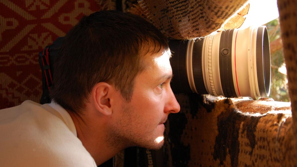 un fotojurnalist roman printre favoritii la castigarea unei expeditii in antarctica are nevoie de