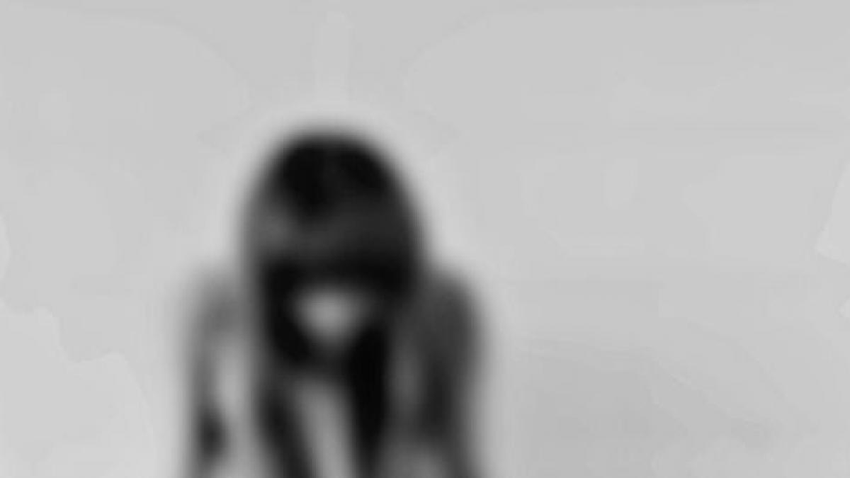 fetita eroina copii suv alee