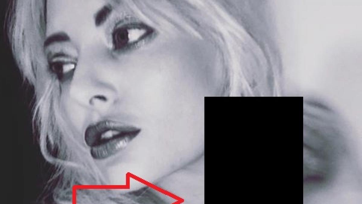 cerceii indecenti cu care delia si a socat fanii cum arata cele mai noi accesorii ale artistei