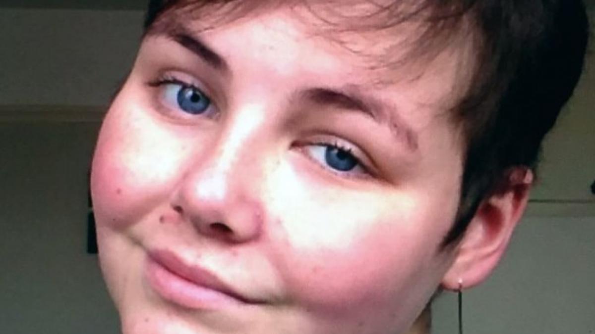 tragedie una dintre vedetele youtube a murit la varsta de 19 ani