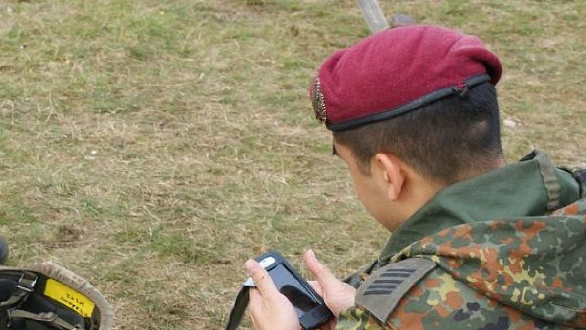 armata romana militari berete chipie