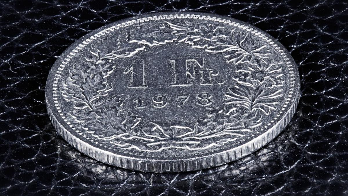 protest galeata bani monede banca