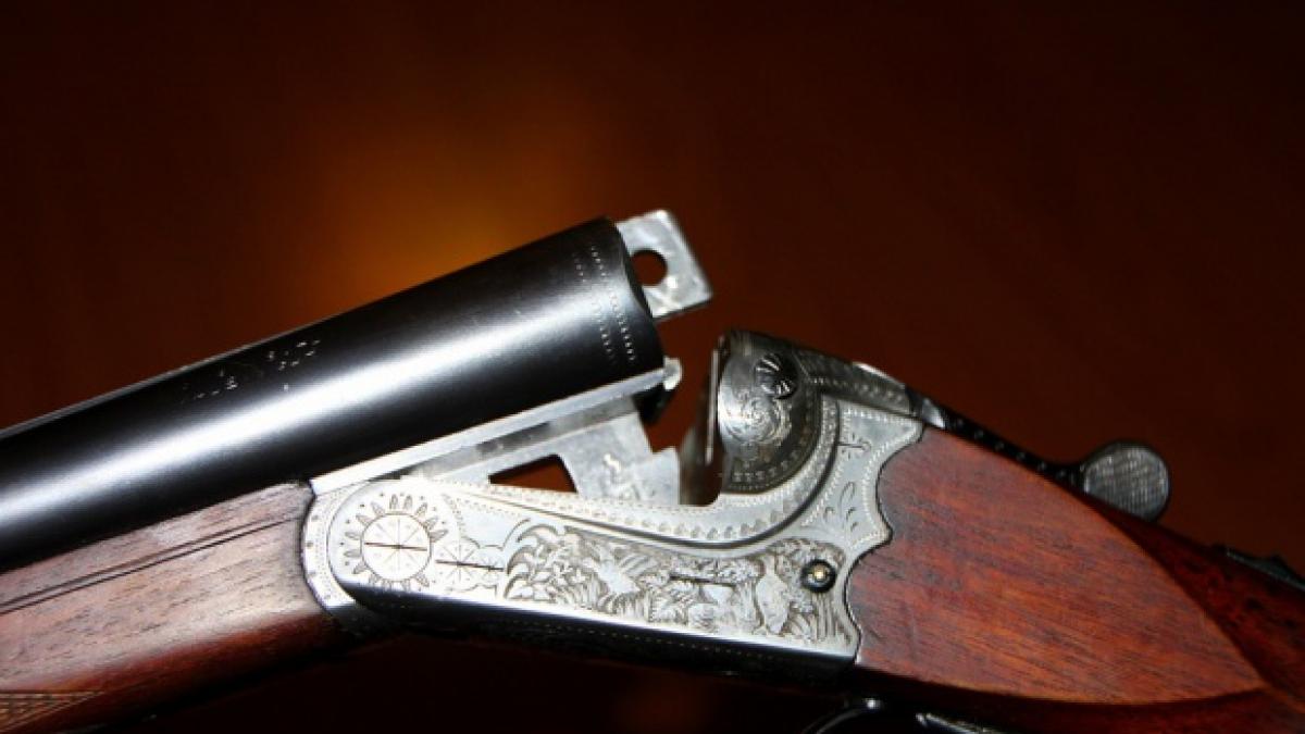 tragedie in politie s a impuscat in cap cu arma din dotare