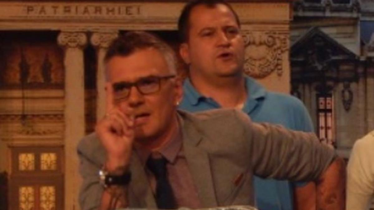 cronica carcotasilor se destrama un membru important paraseste echipa