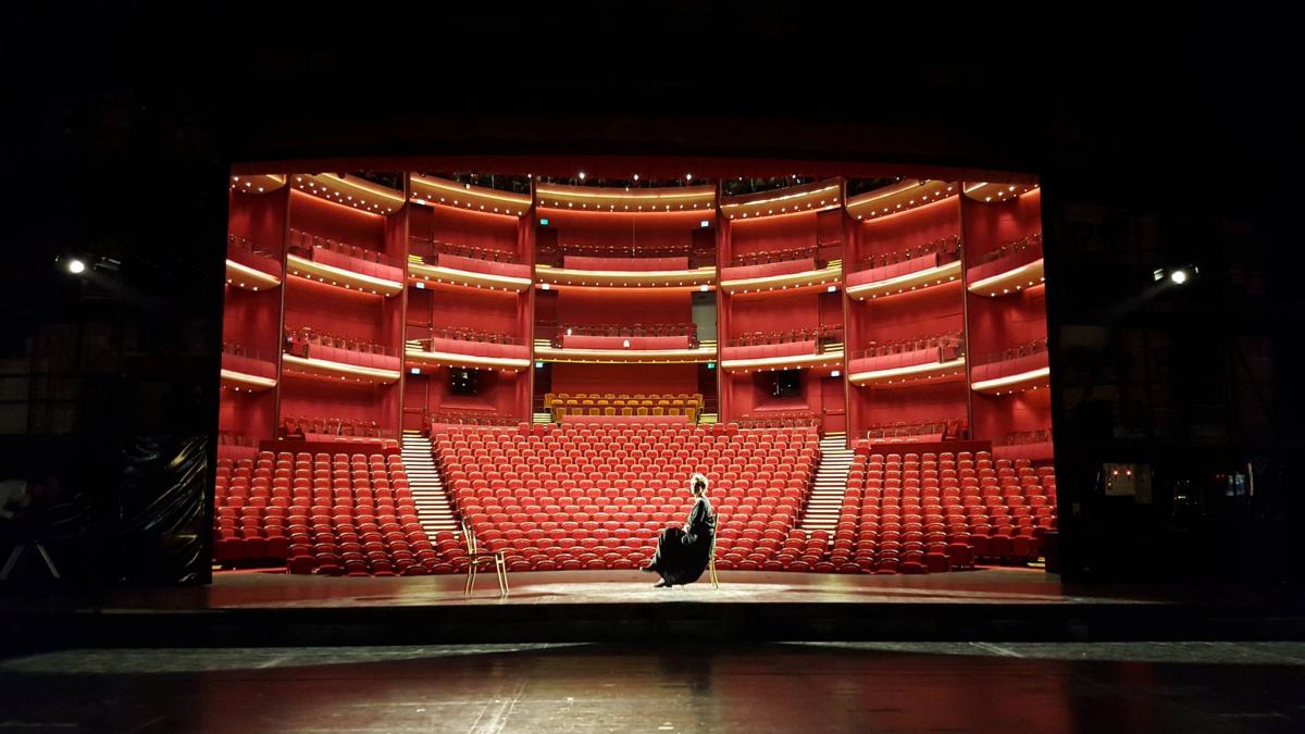 oana pellea rugaciune pentru regele mihai fie doamne dupa voia ta nu dupa voia noastra amin