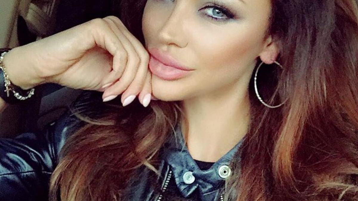 bianca dragusanu angajeaza anuntul postat pe facebook