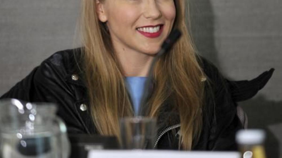 ce a aparut pe pagina de facebook a corinei in ziua in care s a aflat ca se desparte de tatal