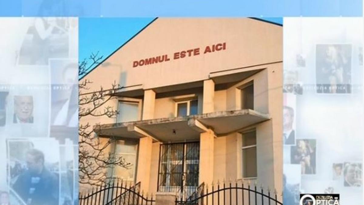 deziluzia optica felix rache poza