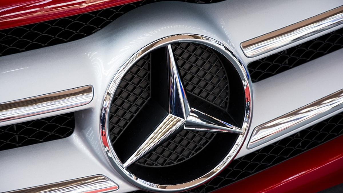 record inregistrat de mercedes benz