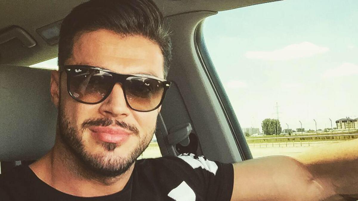 victor slav ironizat de fanele sale care a fost reactia lui