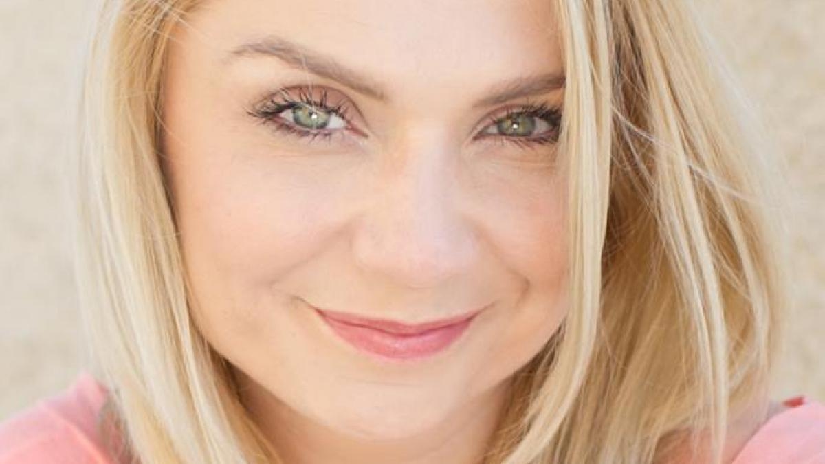 cristina cioran surprinsa de iubit