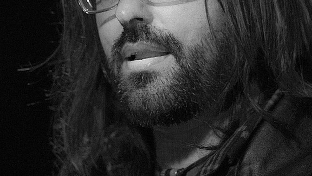 un roman cu barba a intrat intr un bar ce s a intamplat apoi este halucinant