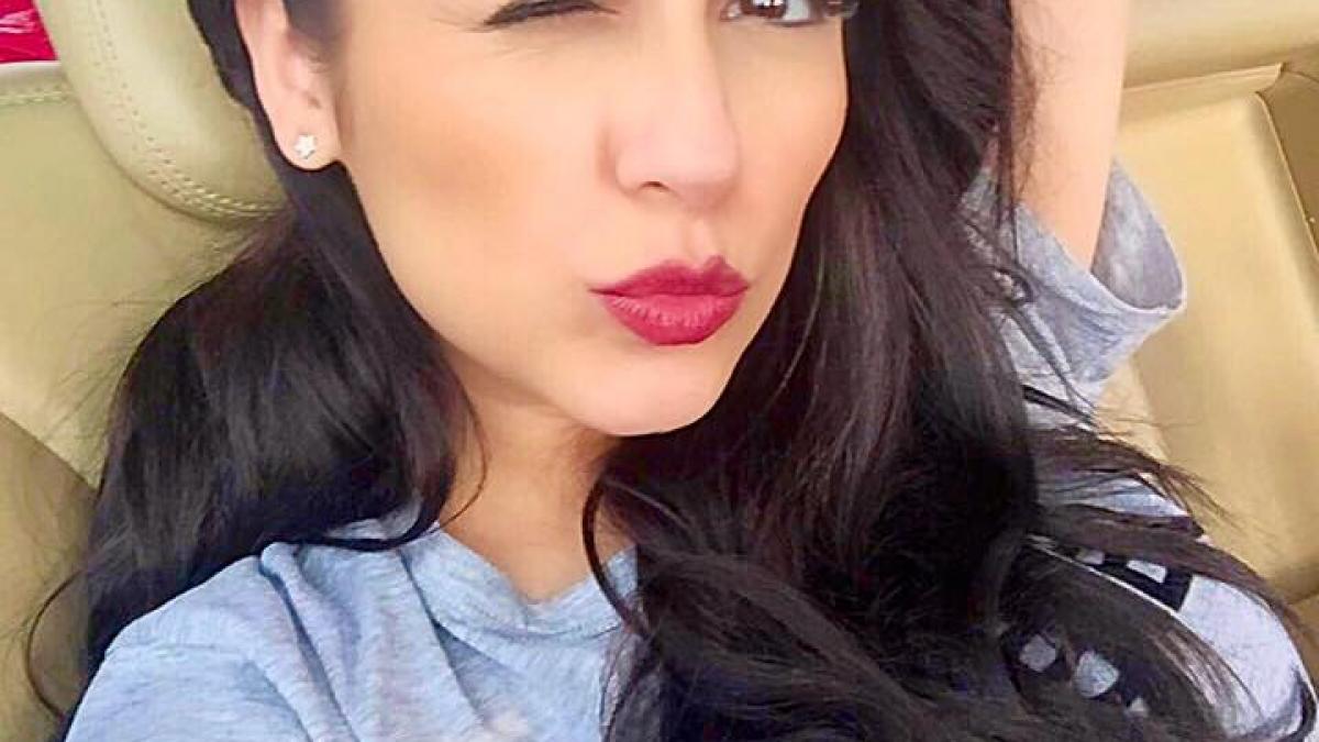 andra si a schimbat look ul cum arata blonda