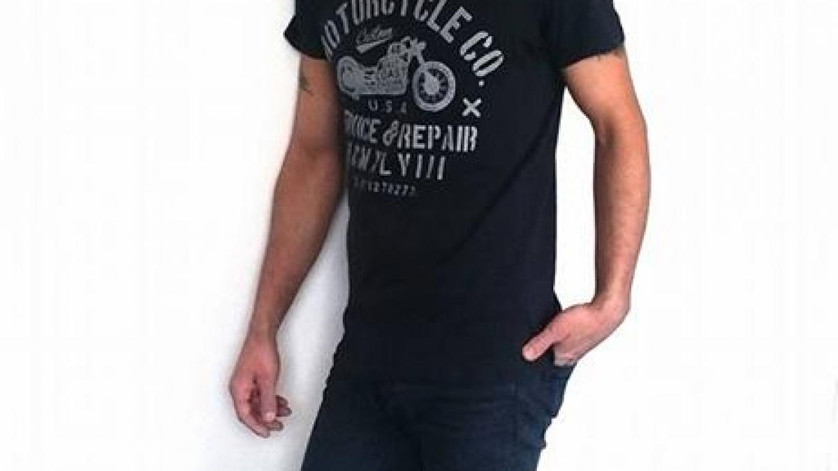 sinucigas targu carbunesti deceptie dragoste