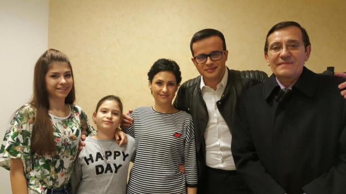 cine l a asteptat pe mihai gadea duminica inainte de a veni la sinteza zilei