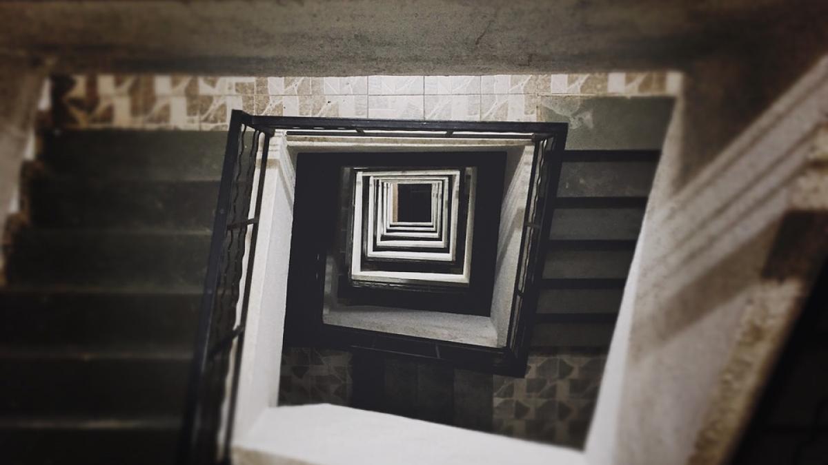 descoperire uimitoare intr un bloc din bucuresti peste ce au putut da intr o garsoniera