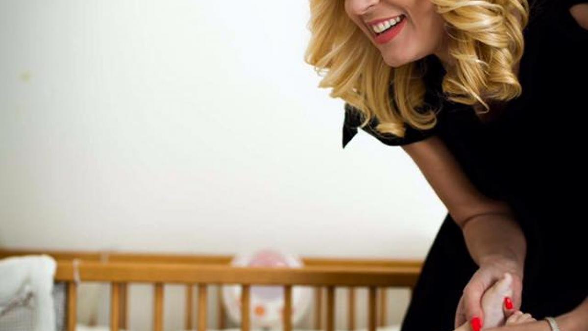 elena udrea totul despre interventiile estetice am vorbit cu un amic estetician