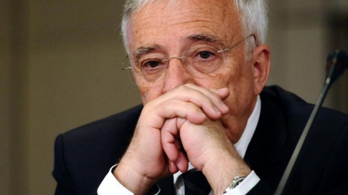 sfatul lui mugur isarescu pentru banci nu puneti in aplicare executarea silita