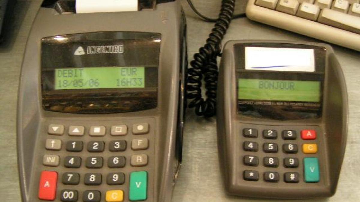 cum poti fi inselat cand platesti cu cardul la magazin