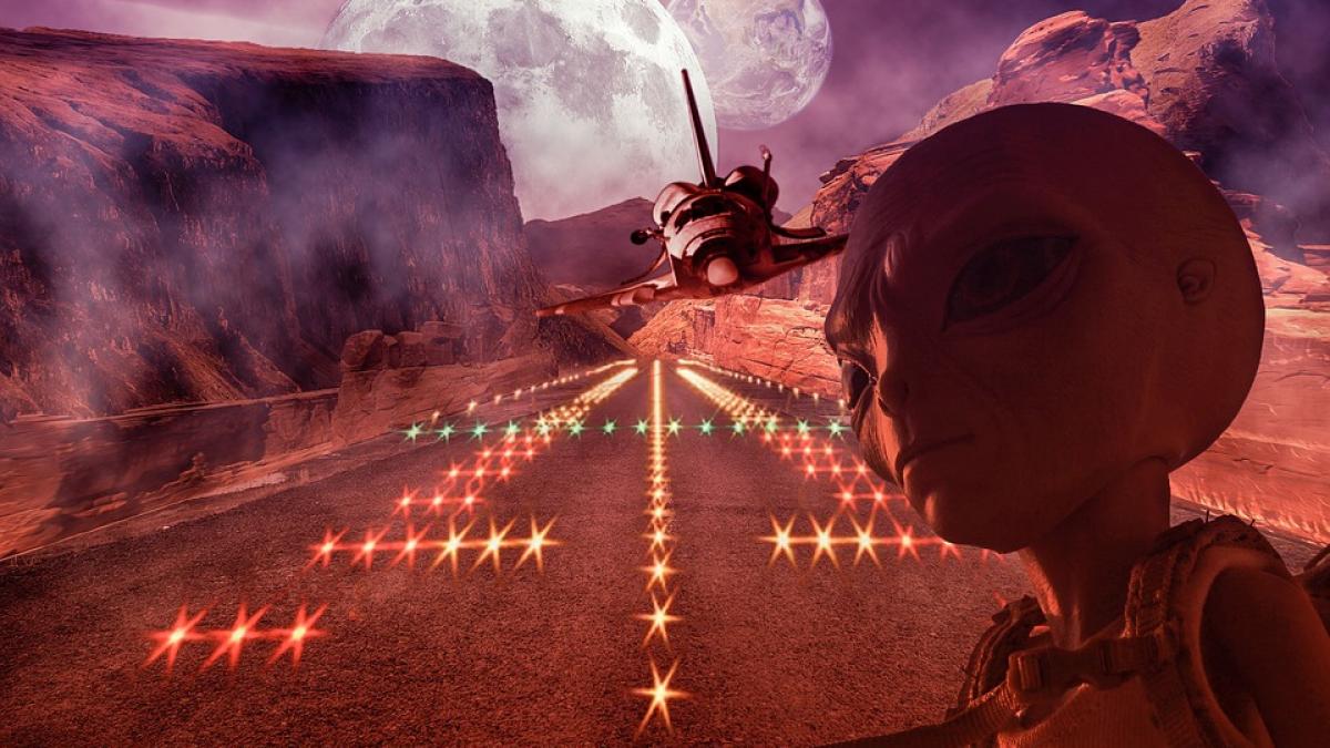 cum s au trezit valcenii cu ozn uri in casa si teroristii la geam cele mai ciudate reclamatii la 112