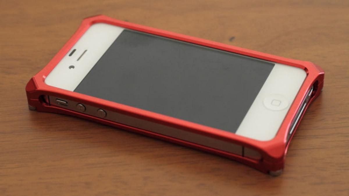 iti tii telefonul in carcasa renunta la ea imediat motivele care te vor convinge