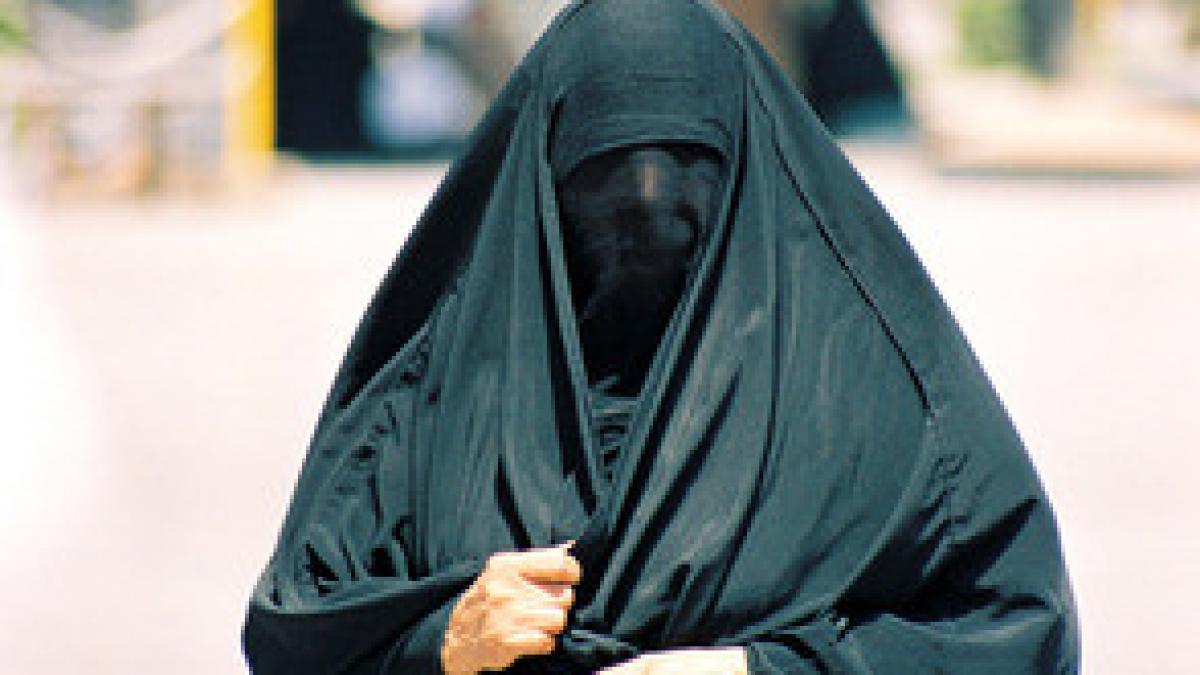 arabia saudita femeie decapitata pentru ca si ar fi ucis fiica vitrega