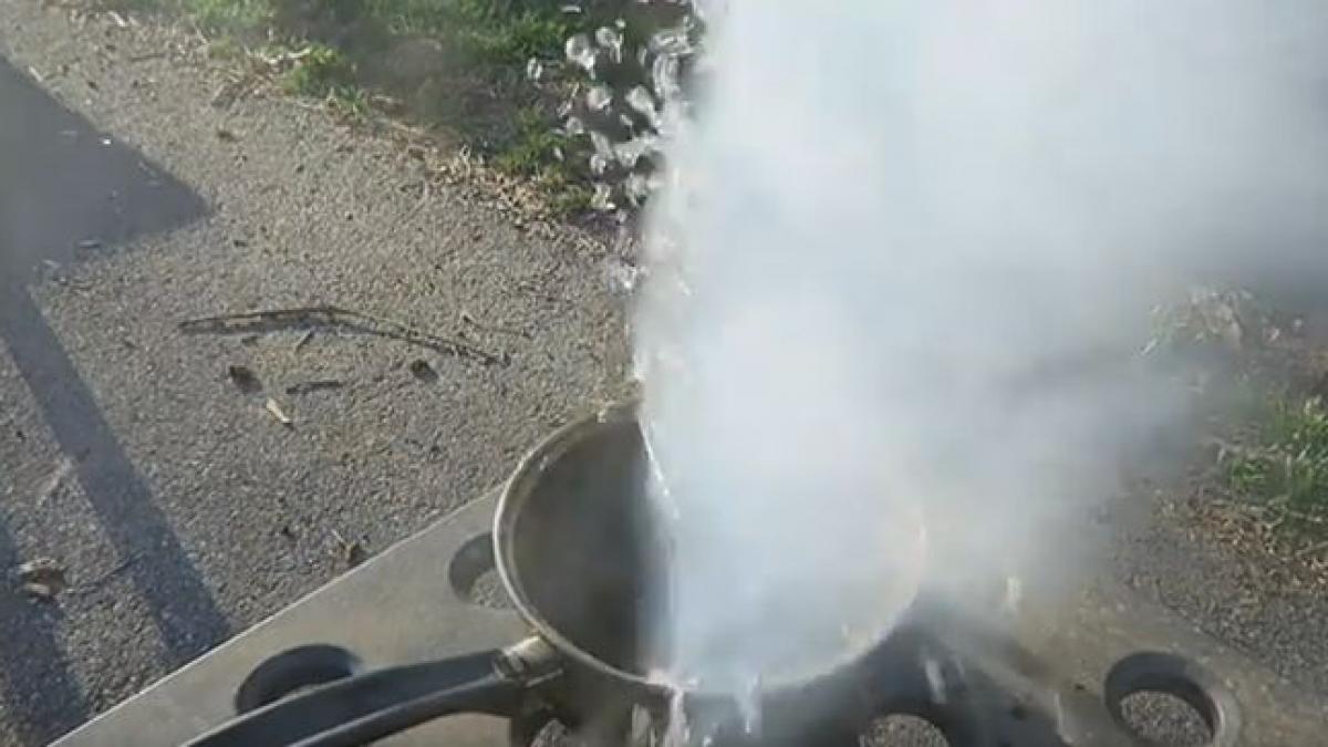 experiment inedit ce nu trebuie sa arunci niciodata in apa video